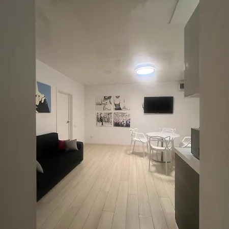 2-room Luxury In The Center *