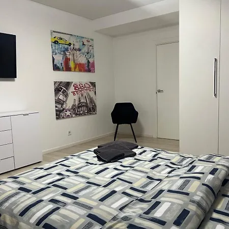 2-room Luxury In The Center