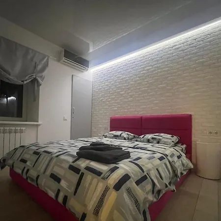 Apartment 2-room Luxury In The Center *