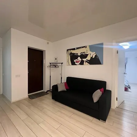 2-room Luxury In The Center Апартаменты *
